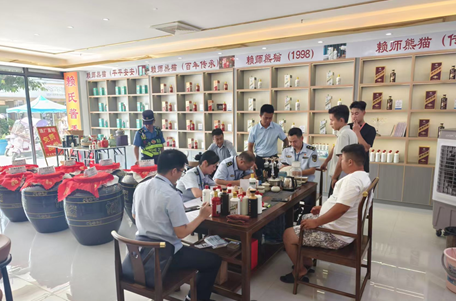 安顺市黄果树旅游区市监局：全力以赴推进旅游消费市场稳中有序